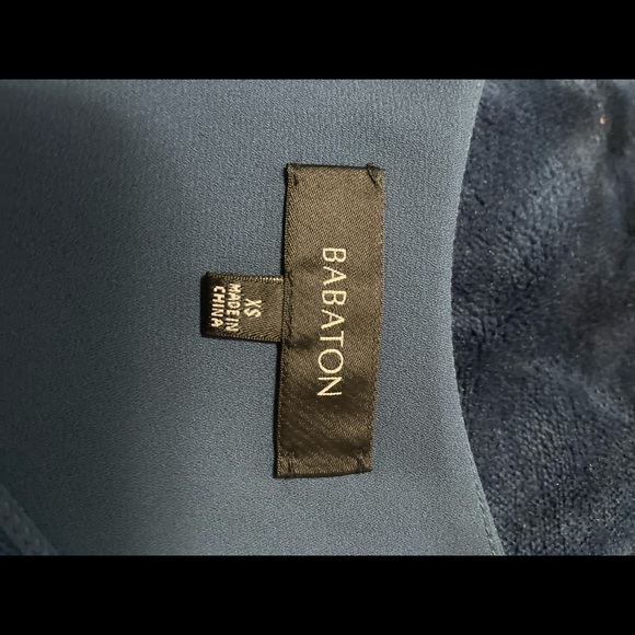 *ARITZIA* Babaton V neck tank top with adjustable straps in teal blue size XS - Picture 3 of 3